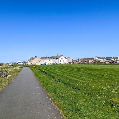 Seascape Cottage Allonby Bagian luar foto